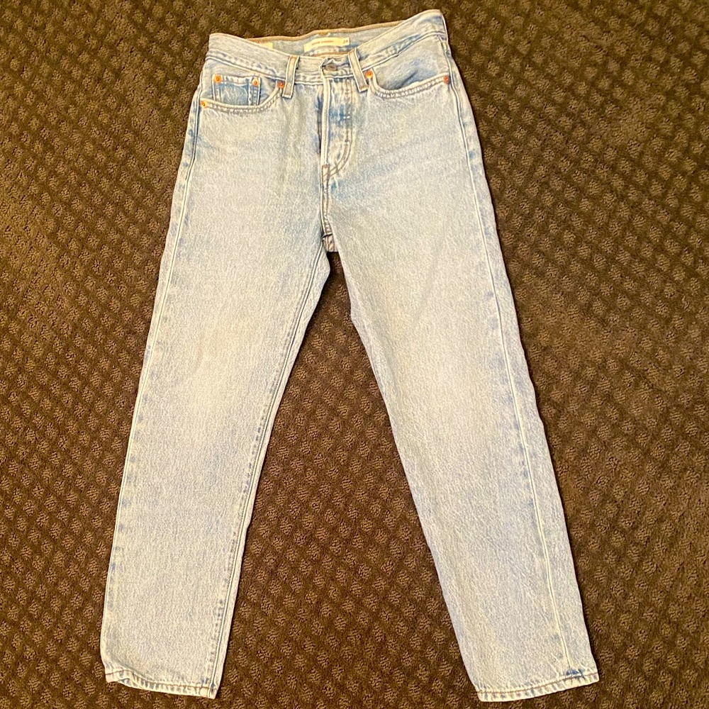 LEVI WEDGIE STRAIGHT JEANS